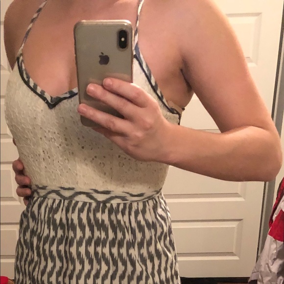 Urban Outfitters - Very cute unique sundress - Picture 6 of 6